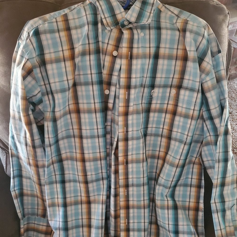 Mens size large George Strait Wrangler shirt